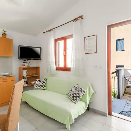 Apartmán Charmantes Nur 600 Meter Zum Und Wenige Minuten Zum Historischen Zentrum Poreč